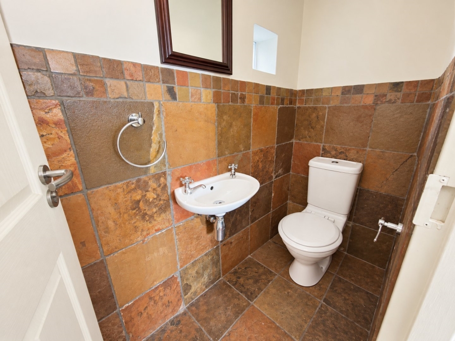 3 Bedroom Property for Sale in Woodland Hills Wildlife Estate Free State